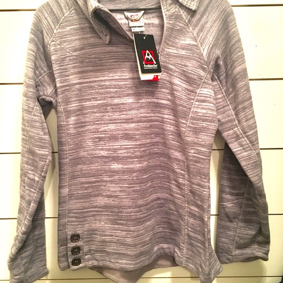 Avalanche NWT pullover - Picture 3 of 7